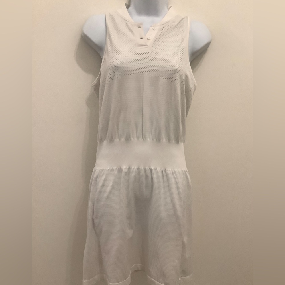 LULULEMON white dress❤️❤️❤️❤️